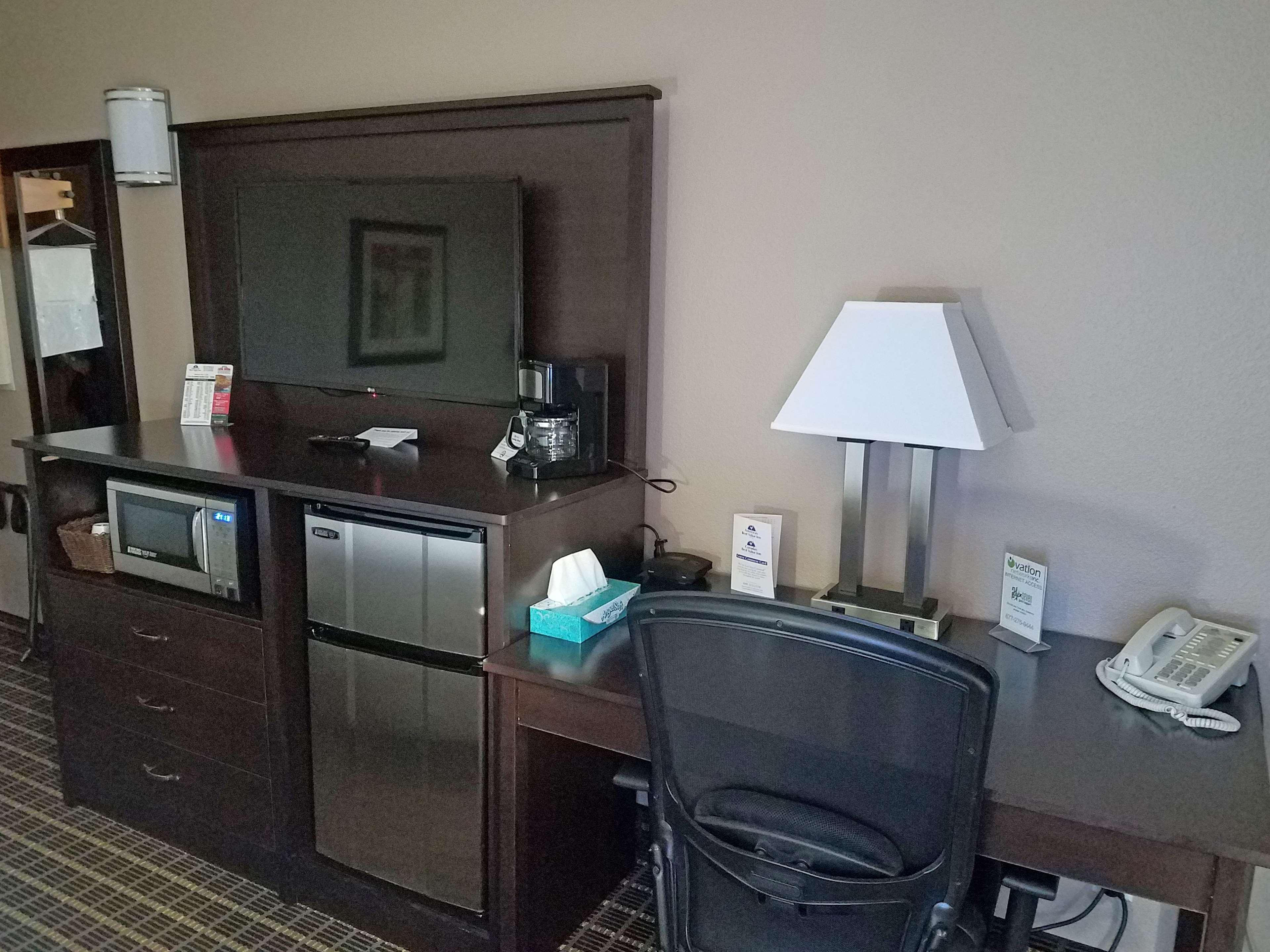Americas Best Value Inn&Suites Bismarck Extérieur photo