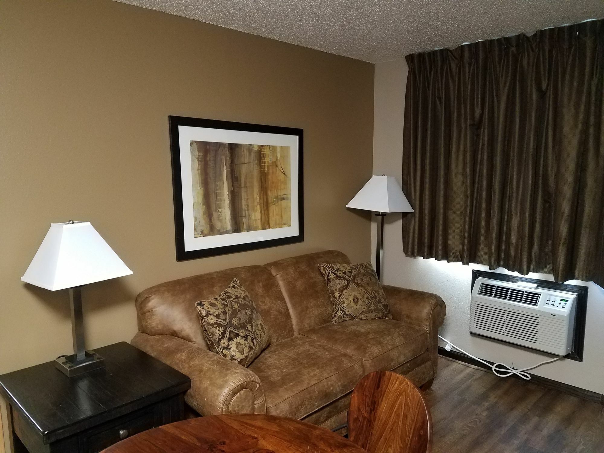 Americas Best Value Inn&Suites Bismarck Extérieur photo